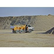 Véhicule tout-terrain TA 230 Litronic atteignant une vitesse de 57 km/h