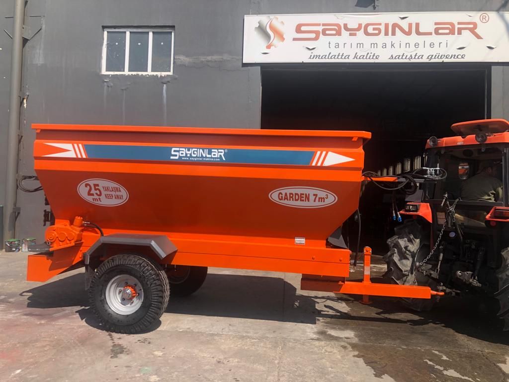 Épandeur à fumier SAYGINLAR GARDEN 7 conçu pour une charge de 7000 kg