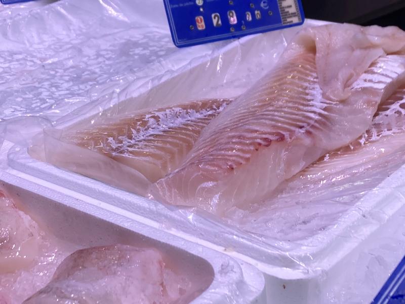 Feuille plastique pour caisses poissons_2