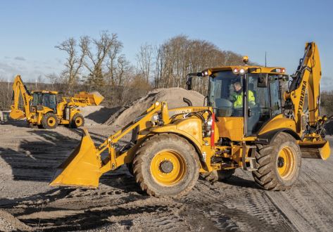 Chargeuse/pelleteuse  -  Direction articulée avec transfert de charge - Double commande à réglage électronique - Hydrema 926G_2