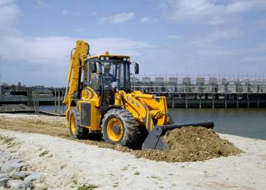 Tractopelle VF 10.23 C Venieri - 117 CV - Capacité du godet 1.3-1.6 m3 - Profondeur d'excavation 5.0-6.0 m - 9000 Kg_2