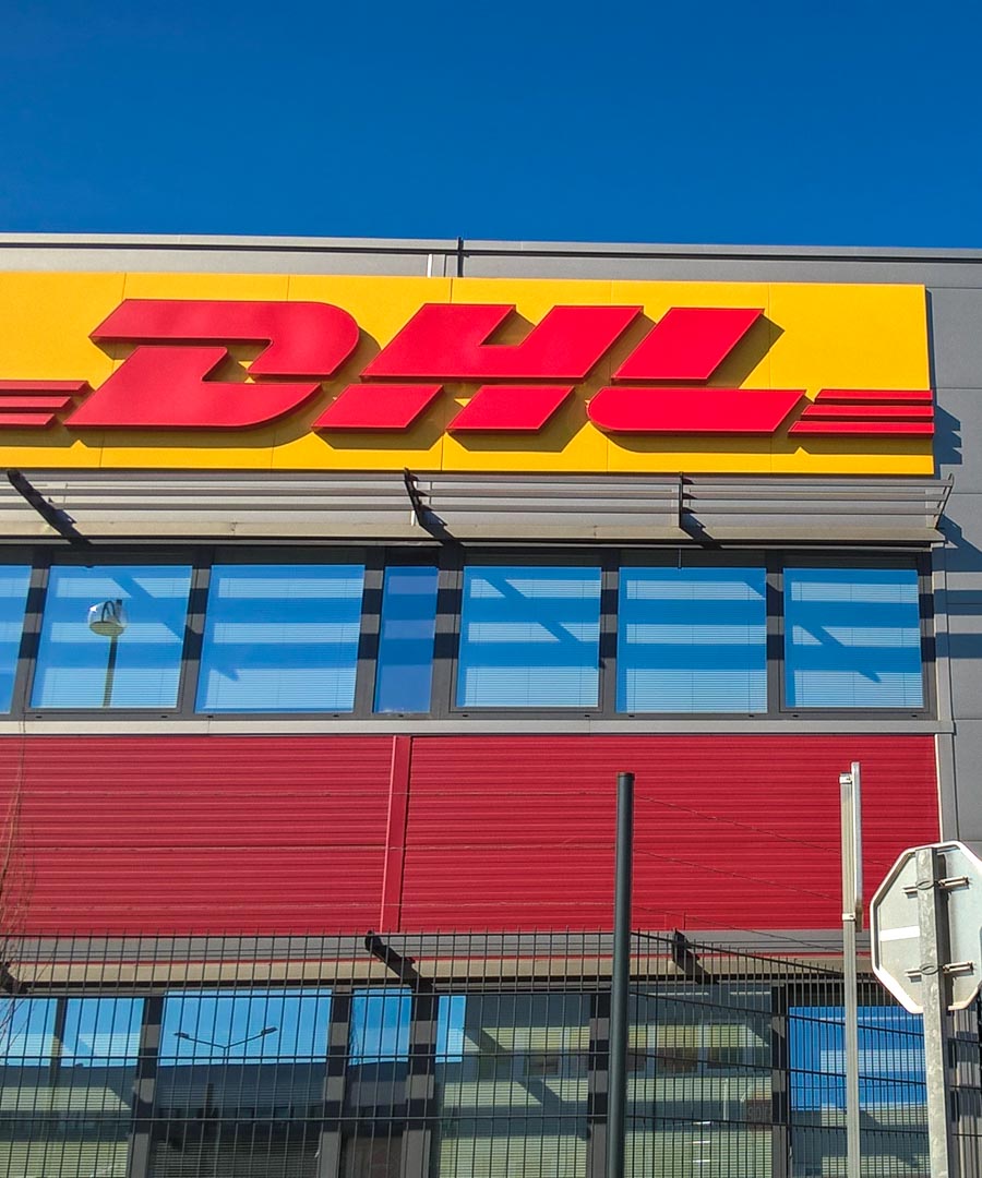 Enseigne lumineuse LED grand format sur mesure - Neosign - Technologie d'excellence pour valoriser votre image_2