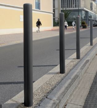 Potelet fixe Carrefour - Tube acier ø 60 à 168 mm - Finition galvanisée ou peinte_2