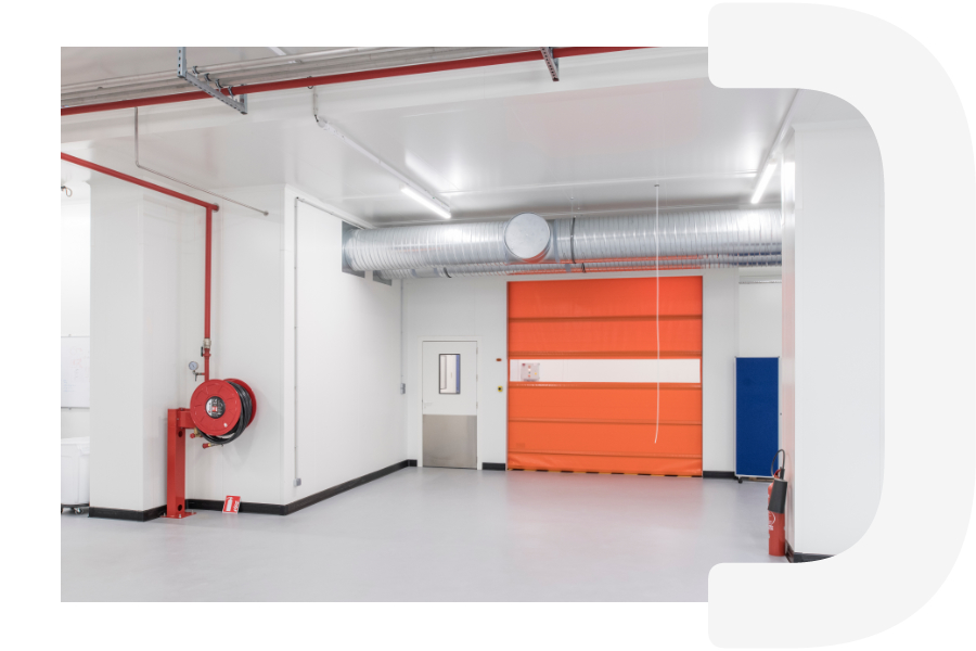 Panneau thermique laine de roche sur-mesure, répondant aux contraintes « sécurité incendie », utilisé en intérieur pour la réalisation d'enceintes exposées à de forte chaleur (cuisines, laboratoires ) - COLDKIT PORTISO_2