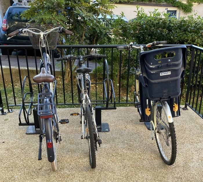 Support vélo anti-chute avec sécurisation 3 ou 4 points