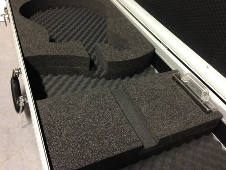 Flight Case pour guitare - découpe selon gabarit_2