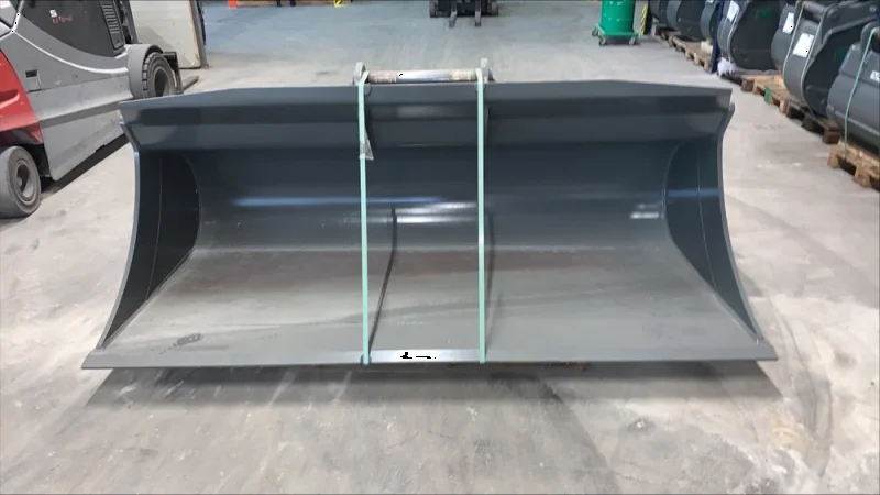 Godet de talutage tiltrotateur Egli EHL-TR 160-2500 So - OilQuick OQ 70 - 2500 mm - 1470 l_2