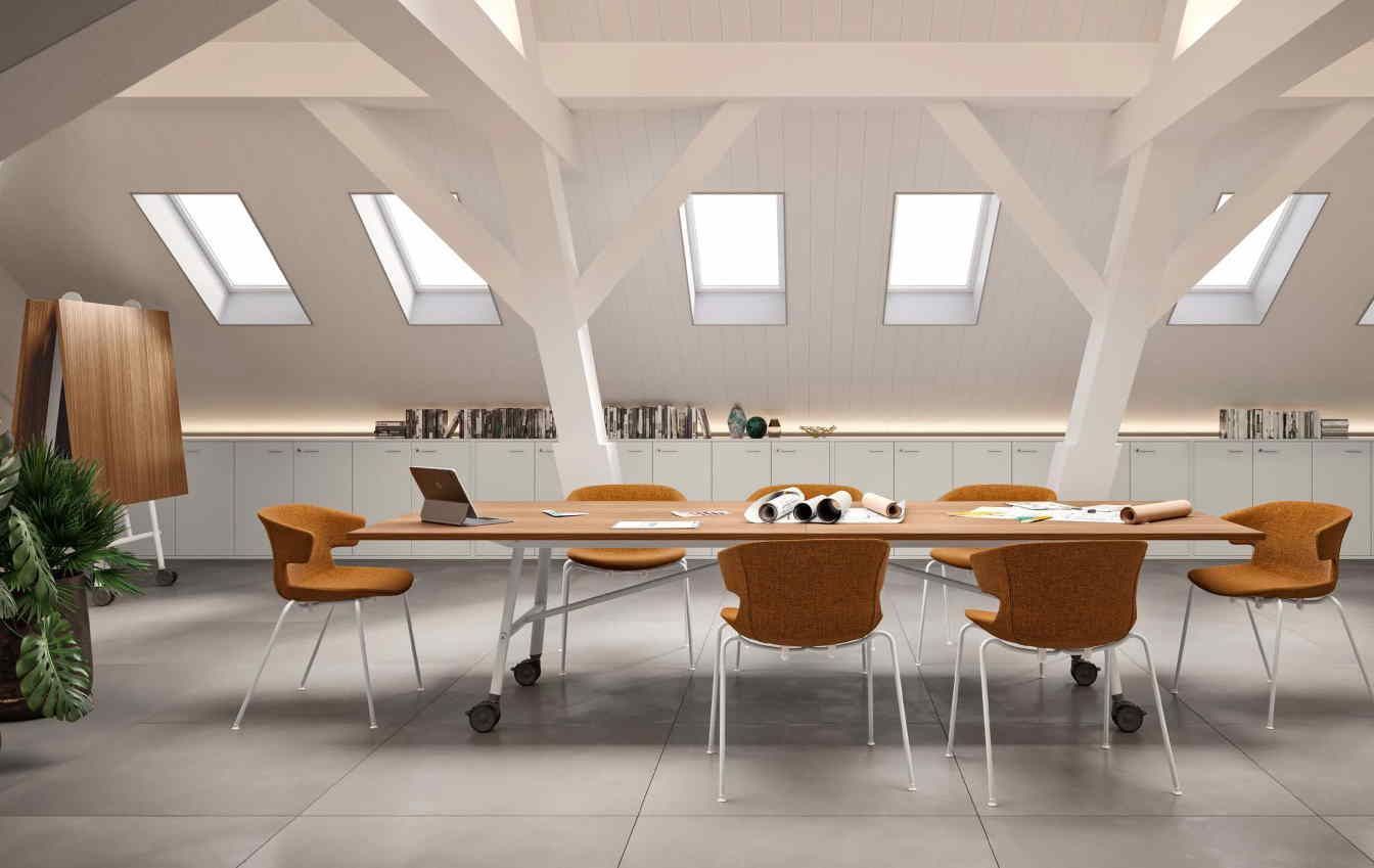 Table Serenity - plateau rabattable, roulettes, finitions personnalisables - idéale pour bureaux et espaces de réunion_2