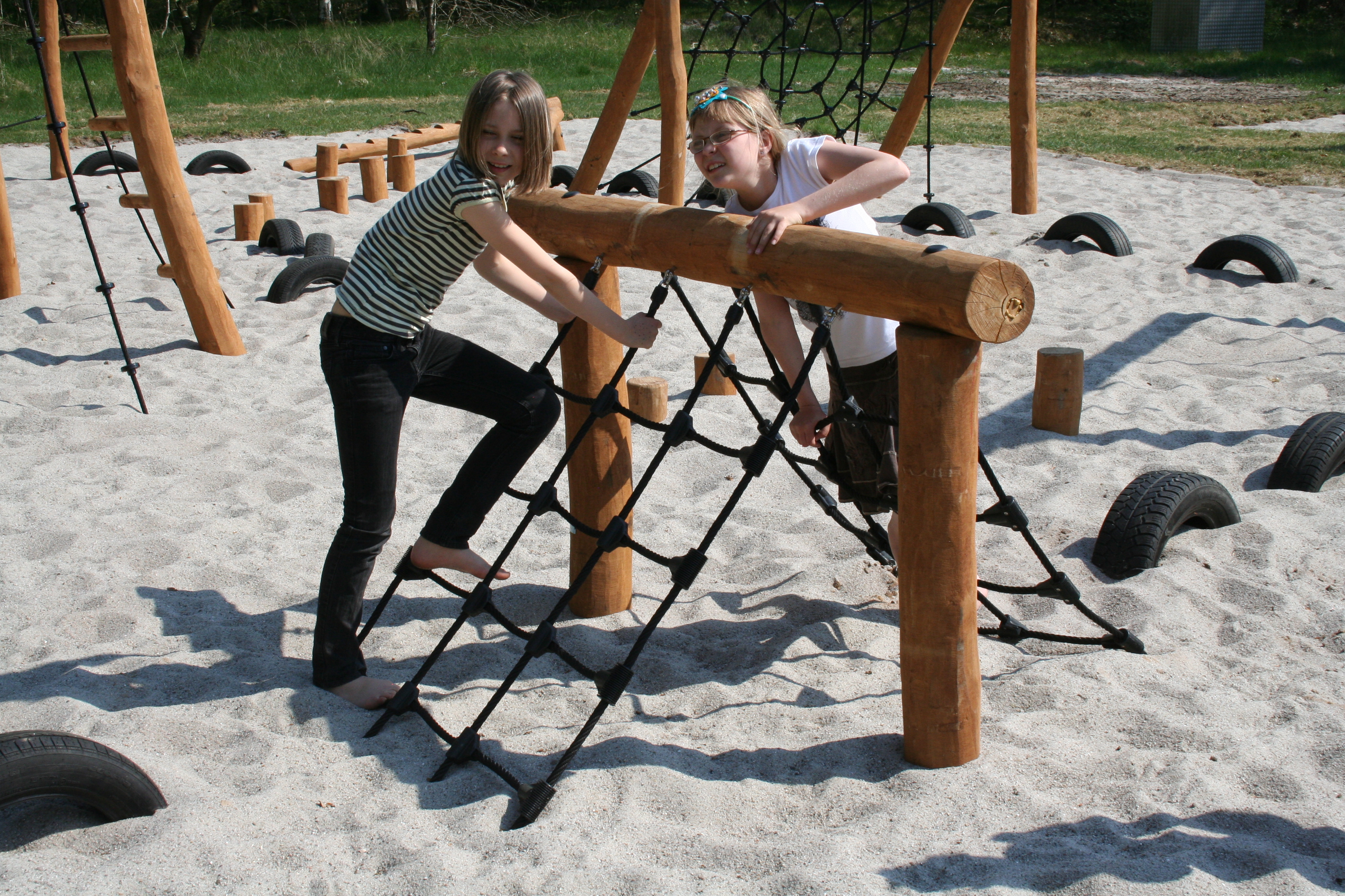 Parcours sportif pour enfants Omalia - HAGS - réf 8045595 - tranche d'âge 3-12 ans - montage en 4h_2