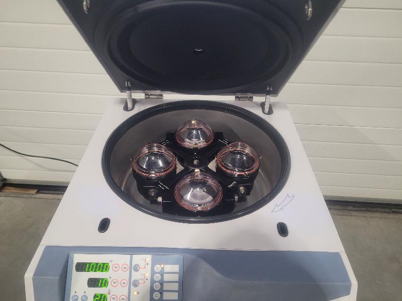 Centrifugeuse réfrigérée THERMO ELECTRON JOUAN GR4I Avec Rotor 11175338_2