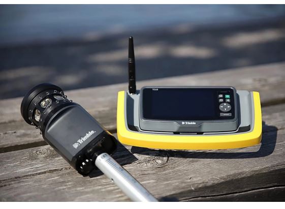 Contrôleur pour travail de terrain et de bureau - trimble tcu5_2