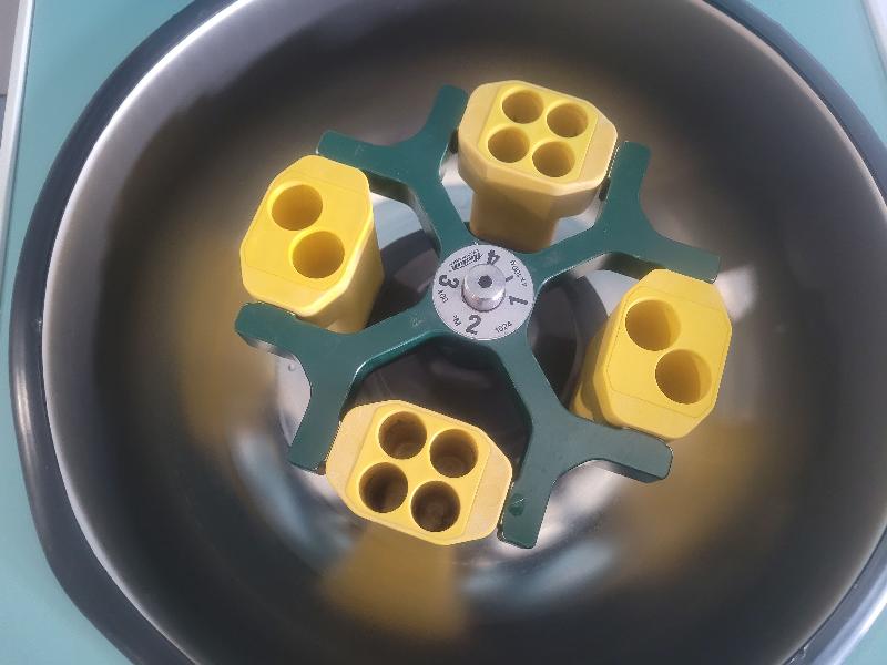 Centrifugeuse de paillasse ROTOFIX 32 Hettich_2