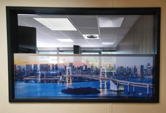 Cadre décoratif brise-vue sur mesure pour fenêtre - tissu lumineux et personnalisable_2