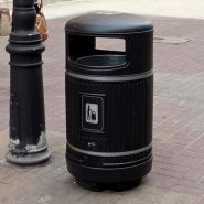 Topsy Royale - Poubelle publique Glasdon - 120 litres, Durapol, Anti-vandalisme_2