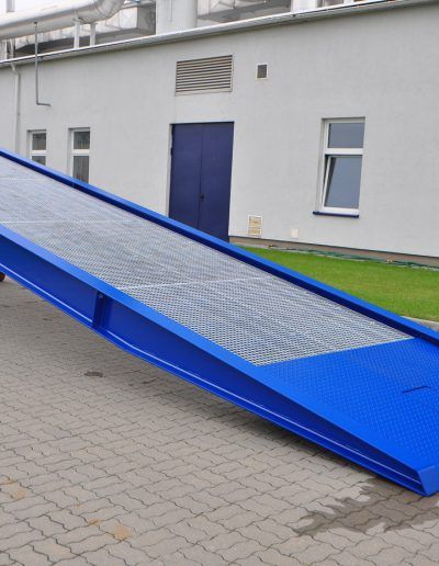 Type PAR et PARP - Rampe mobile PROMSTAHL - Capacité de charge 7 t / 10 t - Construction robuste en acier_2