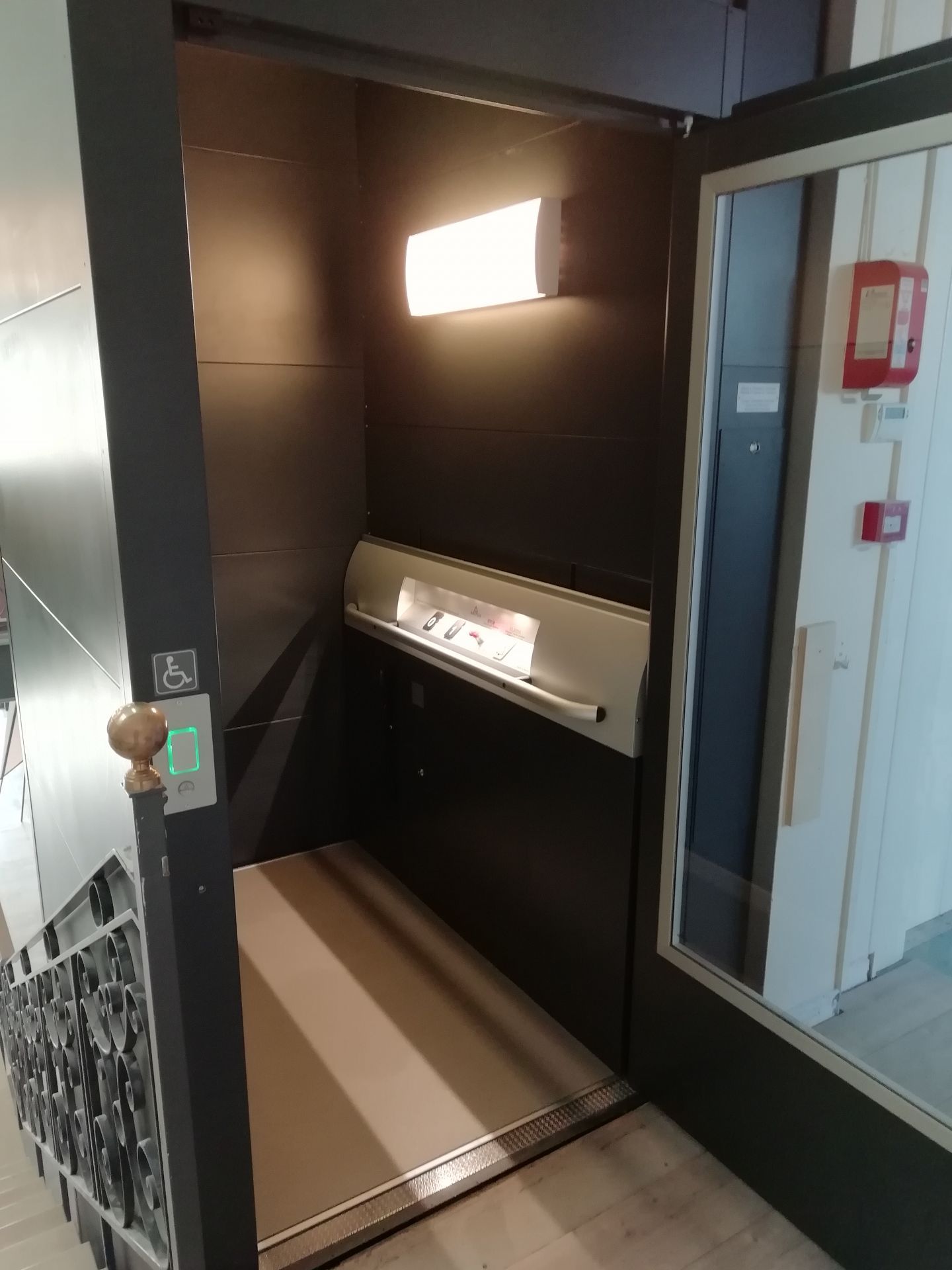 Plateforme elévatrice / ascenseur privatif  a7000  (publiclift access)_3