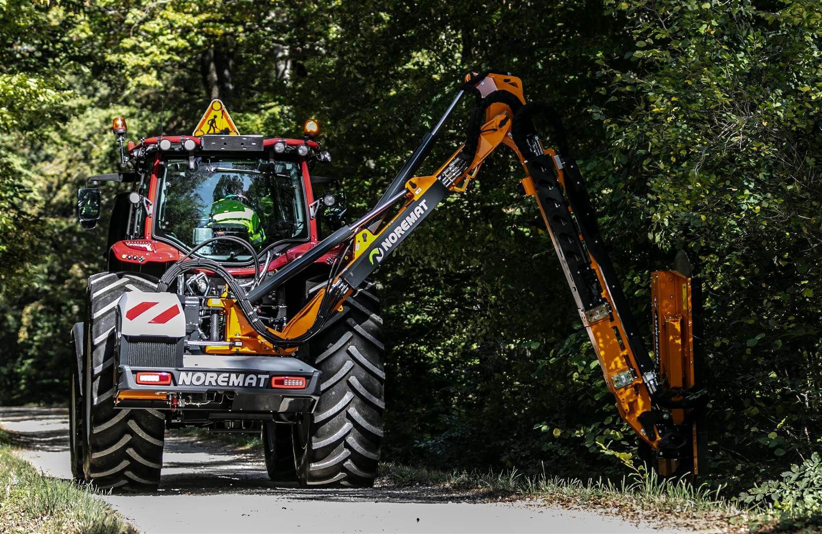 Magistra avec bras télescopique pour une portée étendue