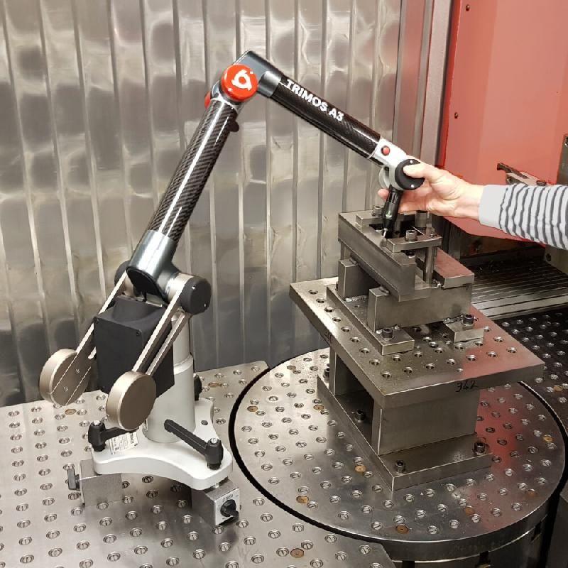 Bras de mesure A3 avec contrepoids fixe pour une manipulation stable