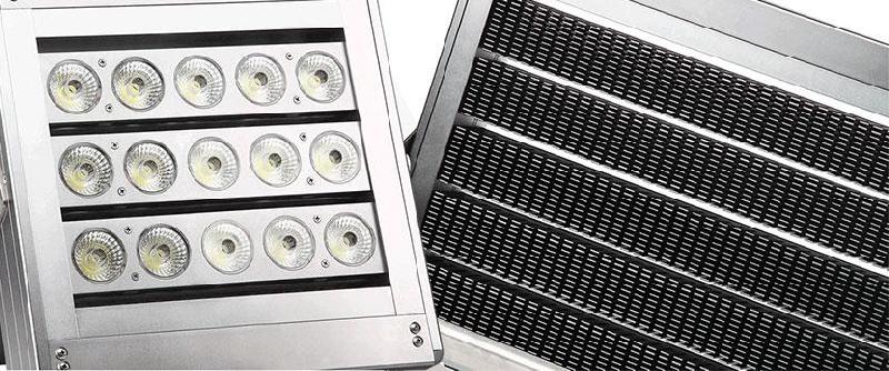 Oak-FL-Smart-300W - Projecteur LED 300W - Puce Cree COB USA - IP66 - Haute efficacité lumineuse 170 lm/W_2