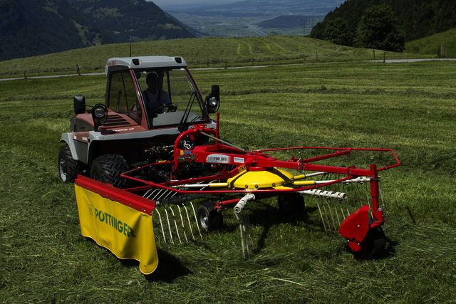 Alpintop 300 u avec roue de jauge Multitast pour adaptation au sol