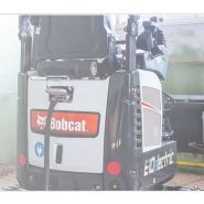 E10e micro-pelle compacte_2