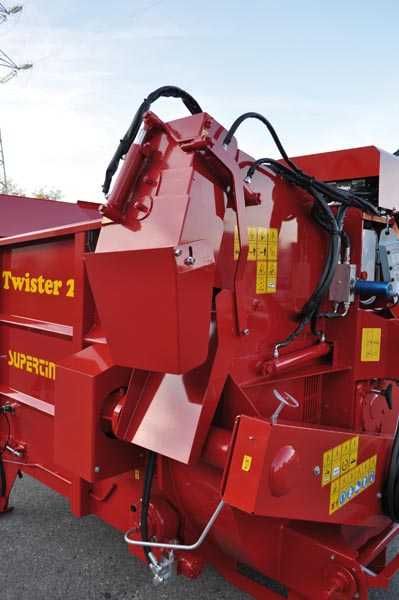 Twister 2 P - 2 T pailleuse agricole Supertino - capacité 2m3 - distance de paillage 18m - turbine à deux vitesses_2