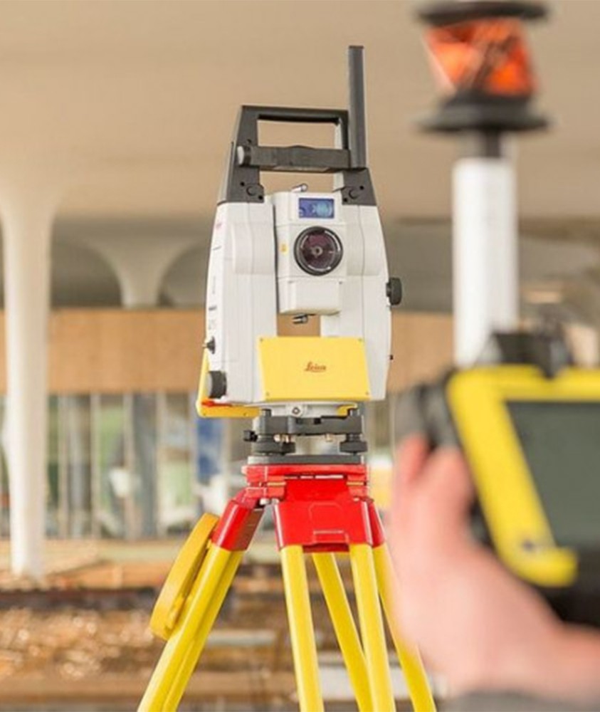 Station totale robotisée LEICA ICON ICR70 - Précision 5
