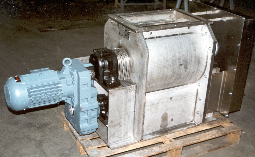 Écluse rotative pour industrie alimentaire - rotor alvéolaire avec racleur intégré_2