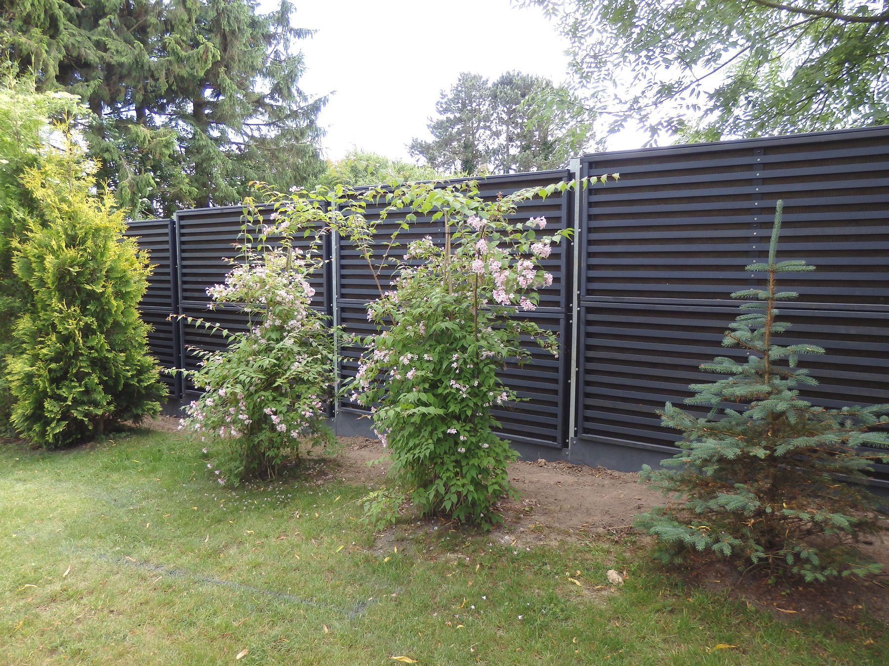 Mur anti-bruit réfléchissant Noistop Wood Elba et Elba Color - hauteur 180 à 225 cm - performances 24 dB Rw et 6.8 dB absorption_2