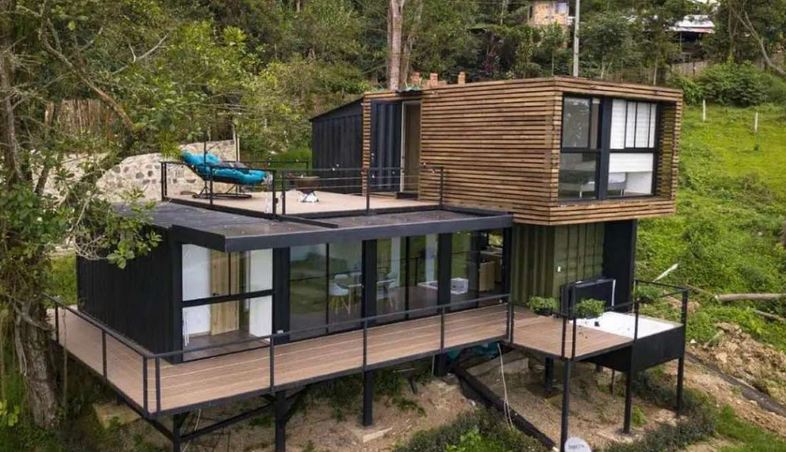 Conteneur aménagé sur mesure selon vos besoins, que ce soit pour des bureaux, des espaces commerciaux ou des installations résidentielles uniques - Pyxis Conteneur_2