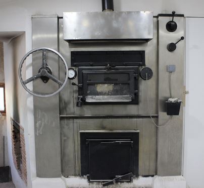 Four à bois à sole tournante Minirotor Classic - Surface de cuisson 2,7m2 - Très robuste et excellente isolation thermique - Adapté boulangerie, pâtisserie, traiteur_2