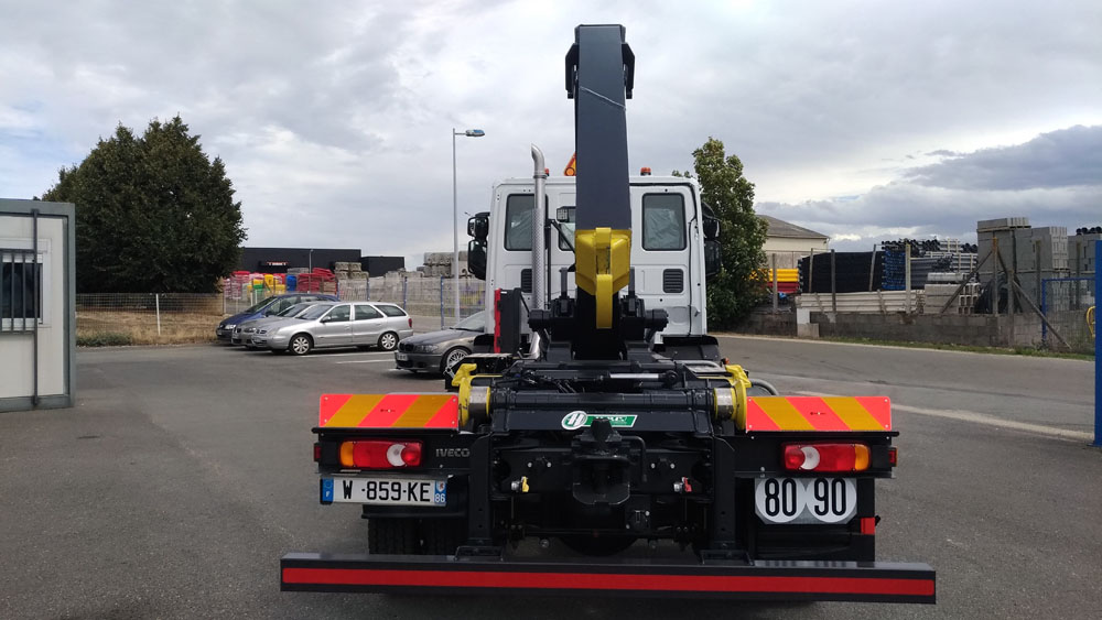 Bras amovible 8 à 12T pour camion système multi-caissons - HPC - bras hydraulique à potence télescopique_2