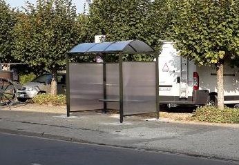 Abri bus métallique Vision - 2,8 mètres - Toiture en dôme - Modulaire et personnalisable_2