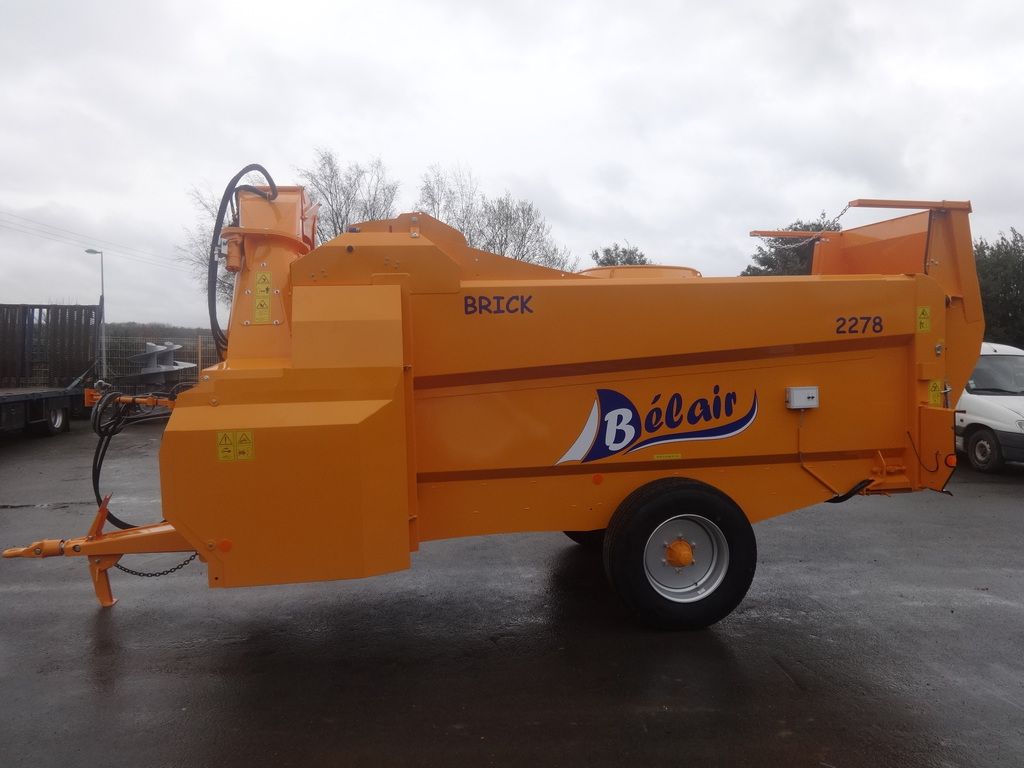 Brick 2258/2278/2298 pailleuse agricole - bélair - 4,5 / 7,2 / 9m3_2