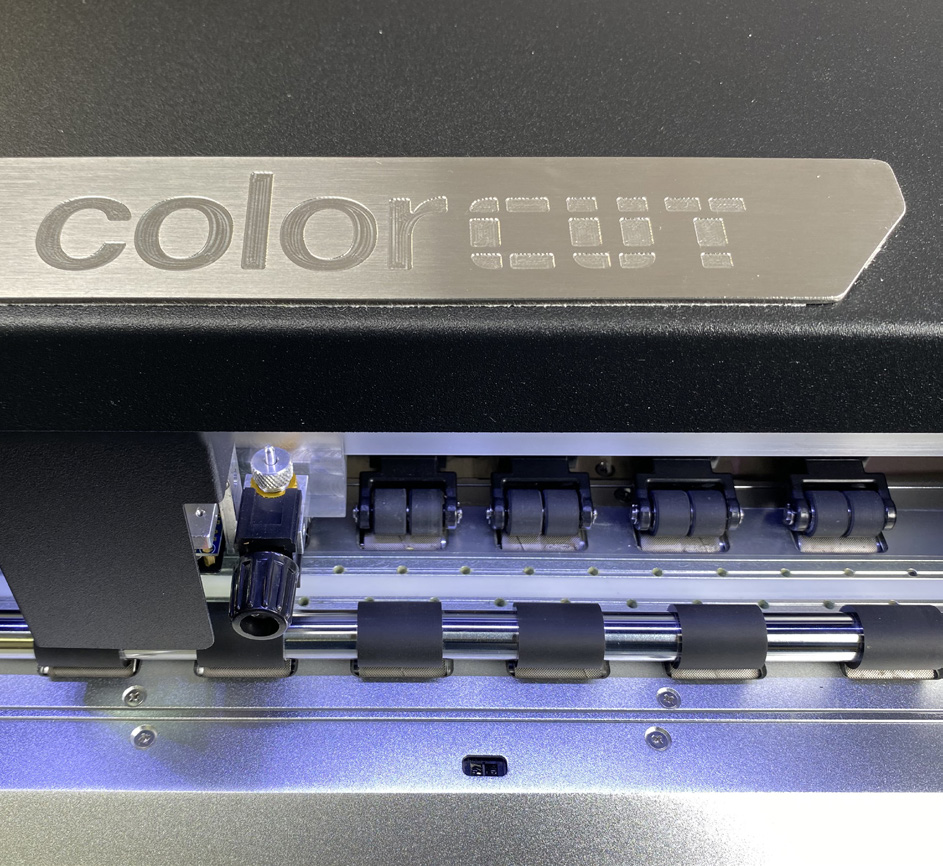 Découpeuse d'étiquettes de production en planche - Vitesse de découpe jusqu'à 1060 mm/s - Morgana LC700_2