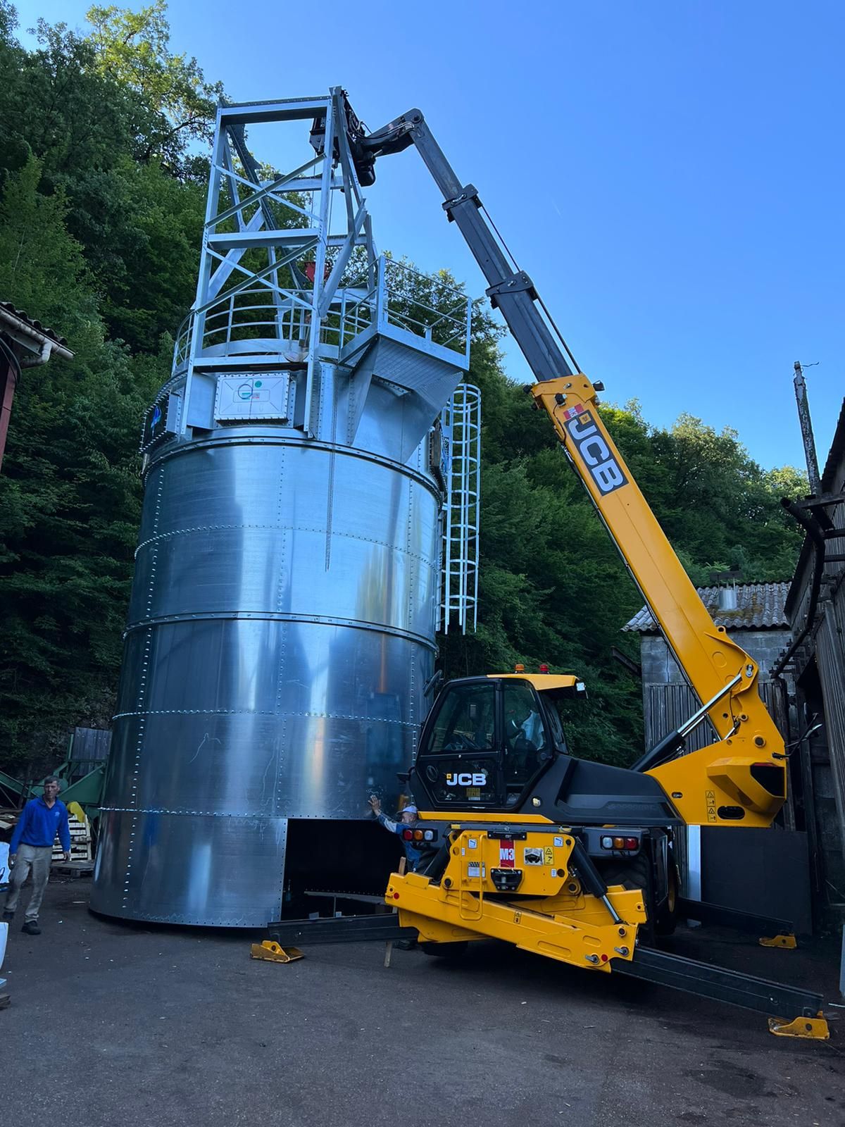 Silo à tôle lisse pour stockage de céréales, copeaux de bois et produits humides - BORGHI_2