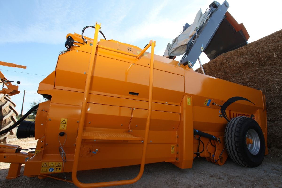 Castormix pailleuse agricole - lucas g - 6 à 18 m3_2