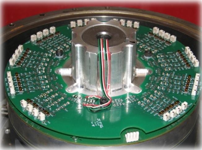 Collecteur électrique tournant sans contact - 36 voies - Fiabilité améliorée pour environnements difficiles_2