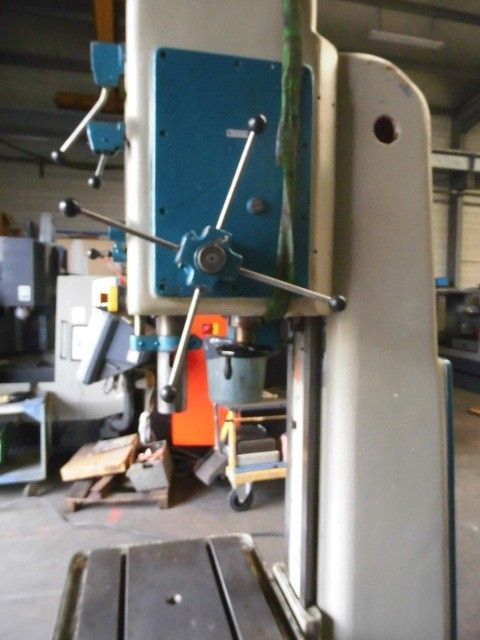 Perceuse à colonne IFRATIREA - Réf 2444 - Cône morse N°4 - 12 vitesses de 31 à 1400 tr/min_2