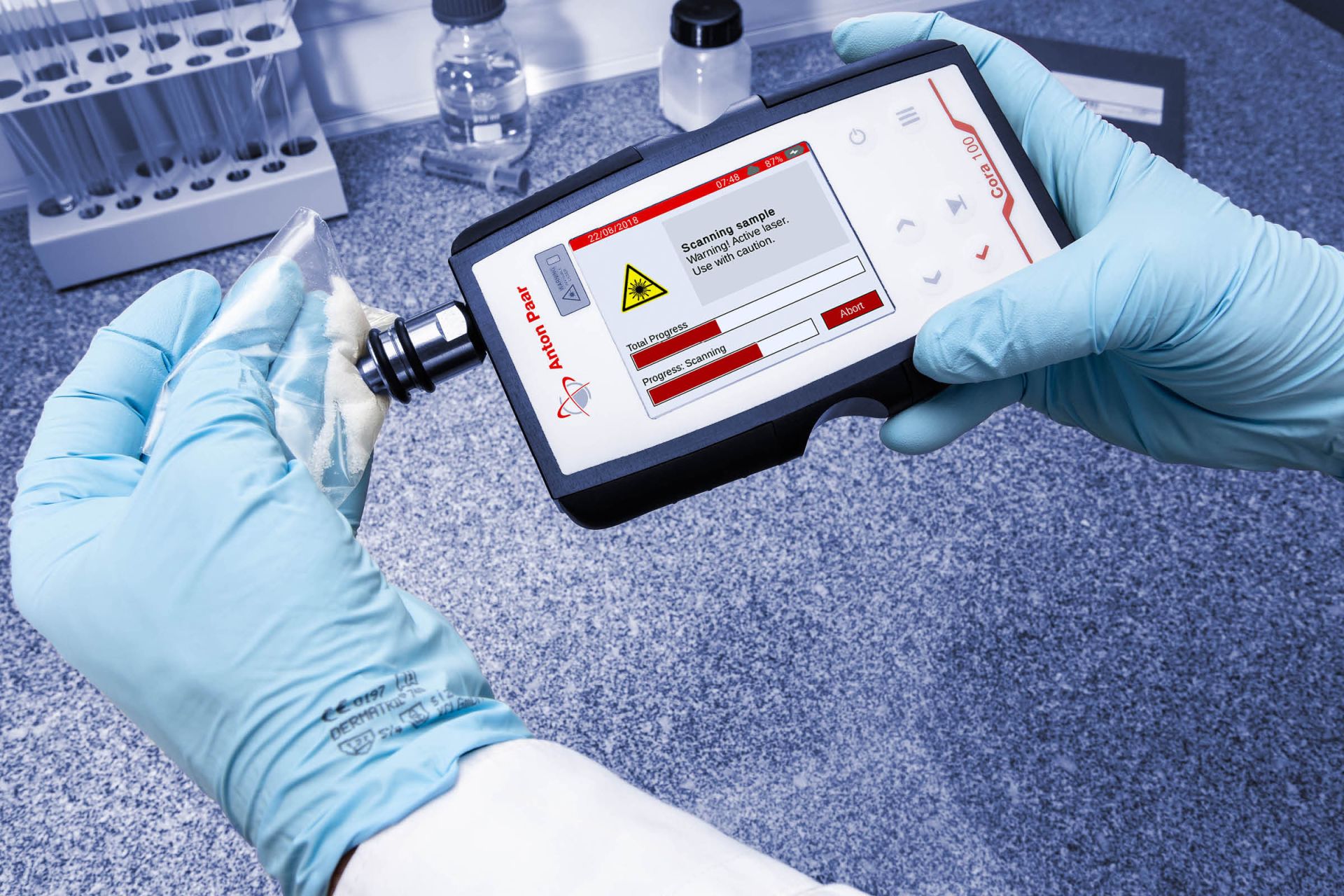 Spectromètre portatif Raman : Cora 100_1