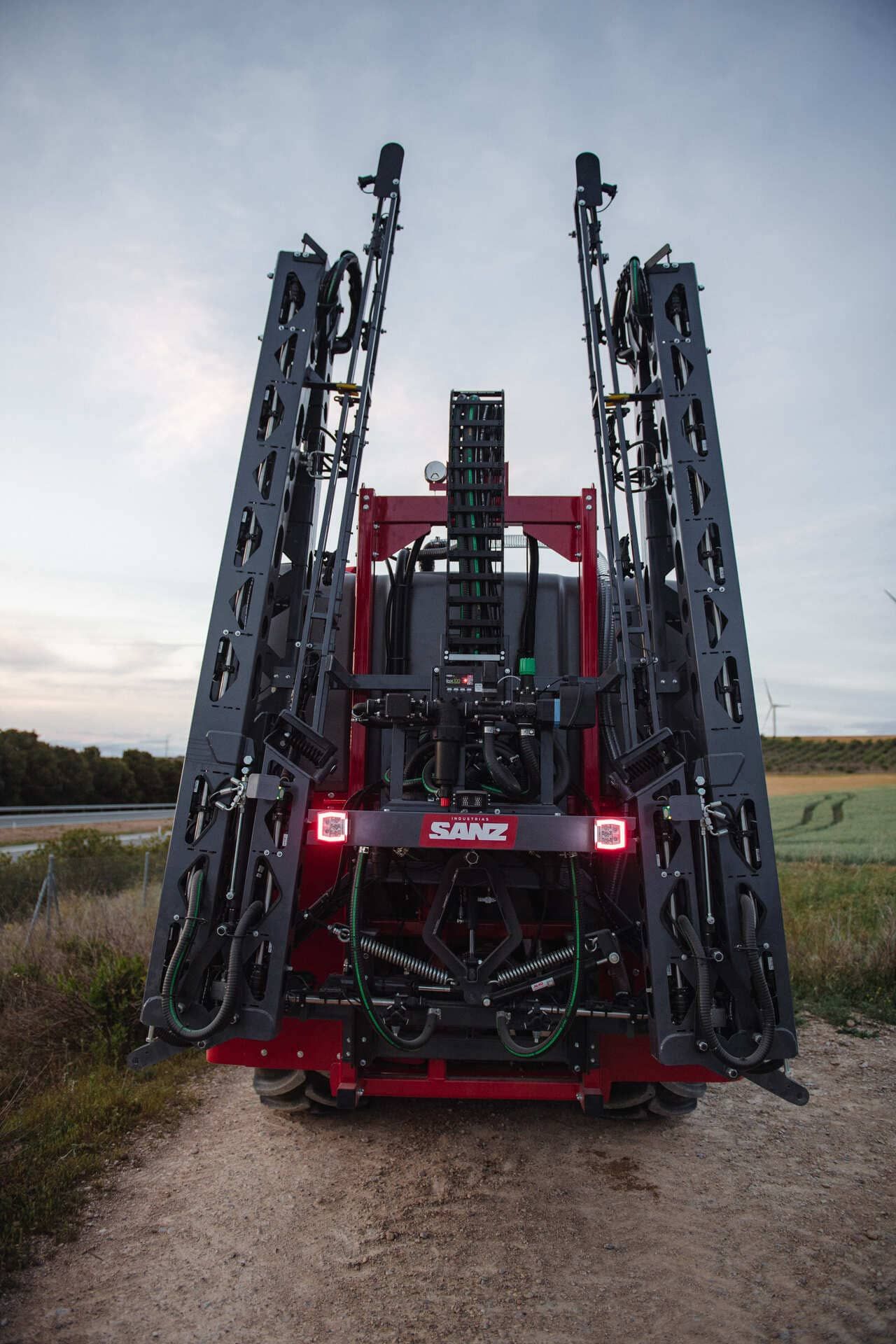 Pulvérisateur avec cuve en polyéthylène- Capacité 800, 1000, 1250, 1500 et 1900 litres - SR - CLM_2