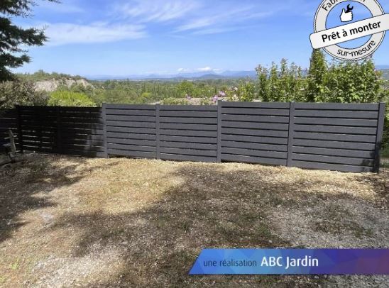 Clôture PVC pleine gris anthracite - MAGMA - Gamme Tendance - plaxage anti-UV, sur-mesure, garantie 10 ans_2