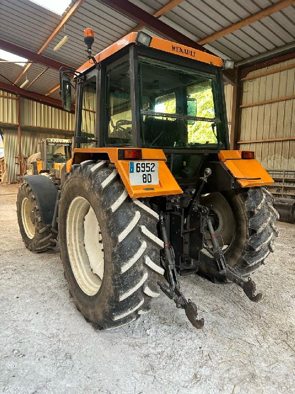 Tracteur agricole Renault Temis 610 X – 110 ch – 2005_2