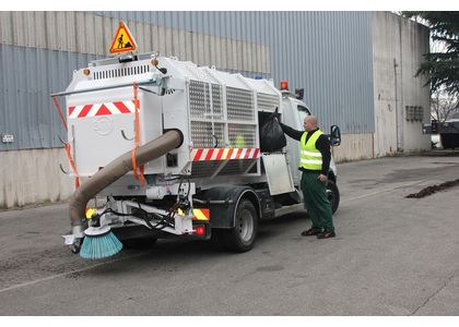 Aspirateur de voirie Axis Evolution - Aspiration avec broyage et caisson insonorisé_2