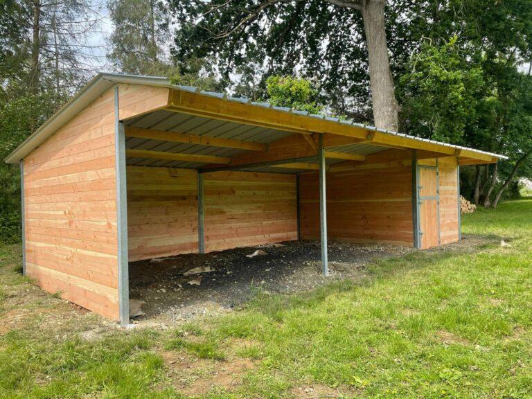 Box et abri en poteaux métal - BOX021 - LCI Cheval - robustesse et confort pour chevaux_2