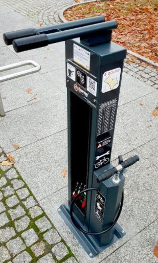 Station de réparation et gonflage vélo Scandic_2