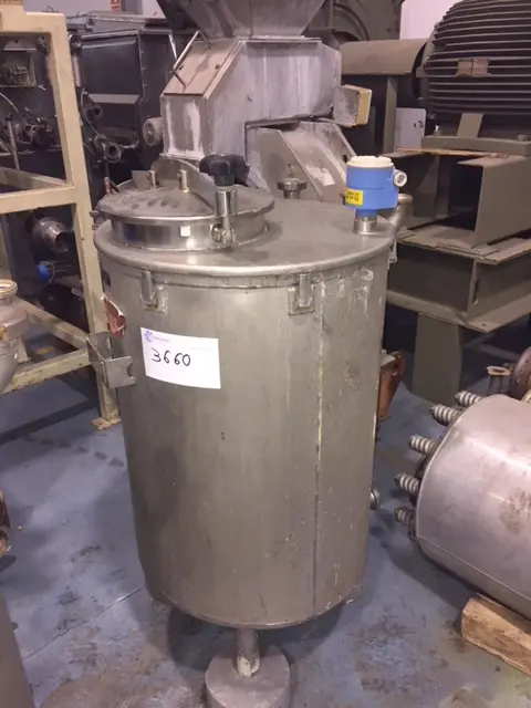 Cuve en acier inoxydable d'occasion 220 litres_56 - référence : c3660_2