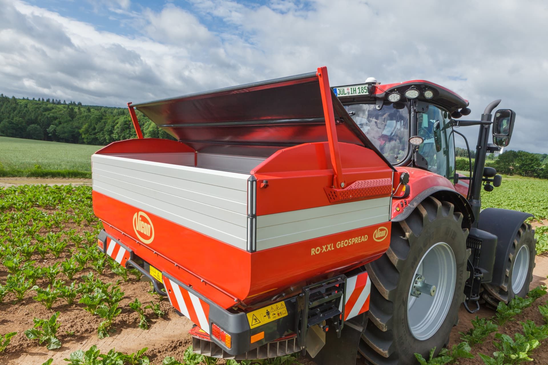 Rotaflow RO-EDW GEOSPREAD® - Distributeur d'engrais Vicon - Capacité 2550 à 3900 L - Technologie ISOBUS et pesée précise_2