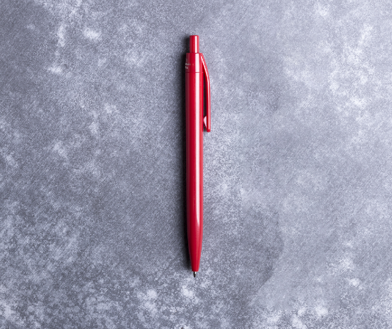 Stylo bille antibactérien en plastique - encre bleue - couleur rouge - conforme à la norme ISO 22196_2