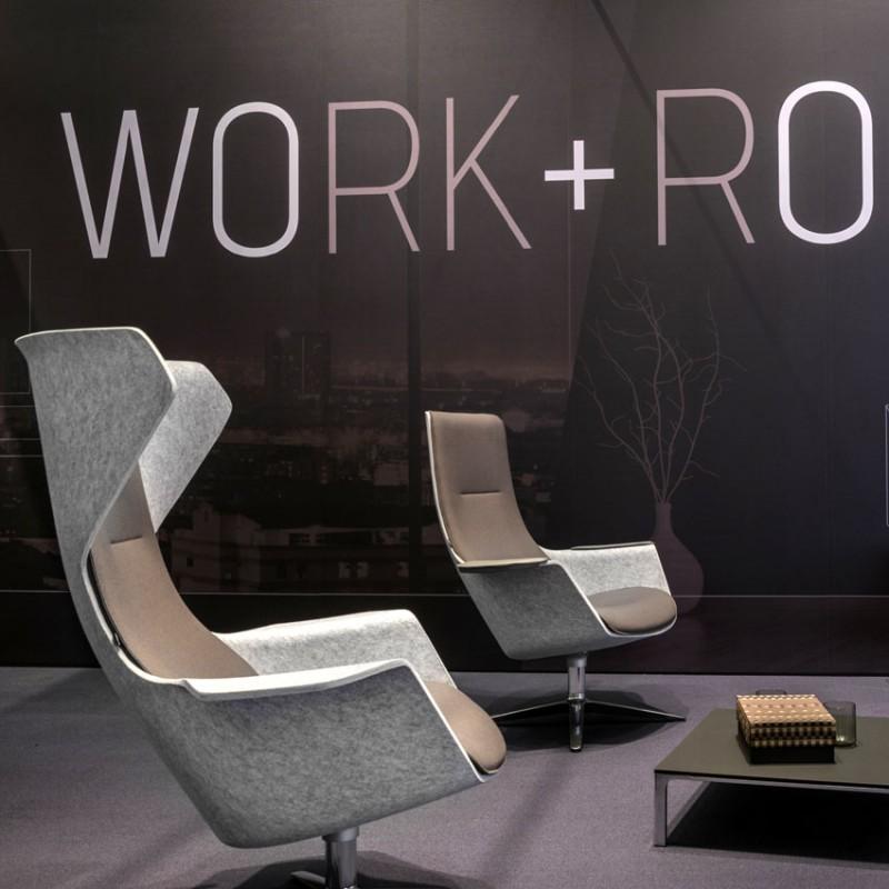 Fauteuil Klöber Woom avec options technologiques modernes